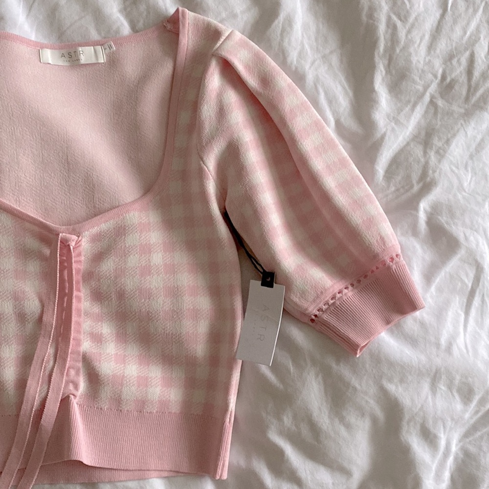 Baby pink Revolve shirt with tag